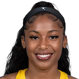 Te'a Cooper portrait