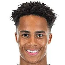 Deji Beyreuther photo 