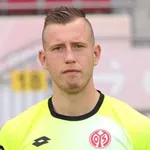 Denis Wieszolek photo 