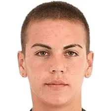 Enzo Barrenechea logo