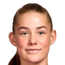 Saedis Heidarsdottir portrait