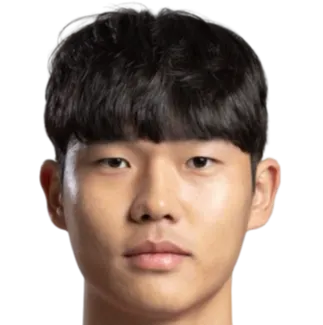 Dong-Hee Lee portrait