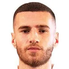 Conner·Zammit photo 